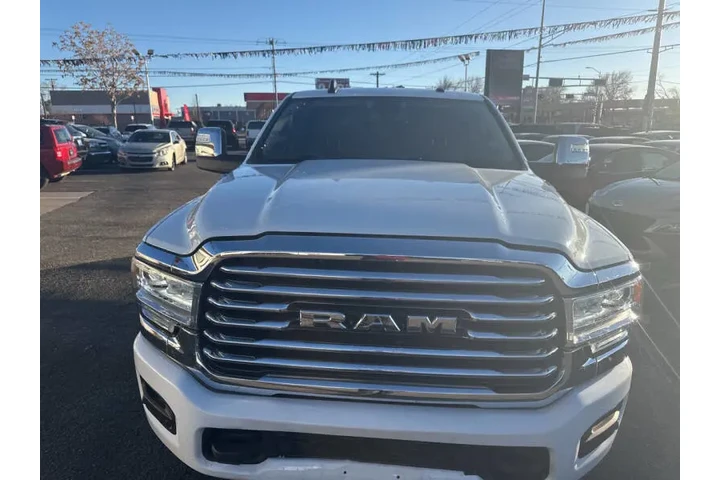 2023 RAM 3500 Limited Longhorn image 7