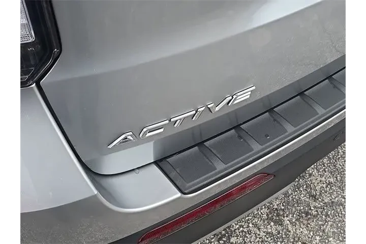 $33990 : Ford Explorer 2025 Active 4d image 5