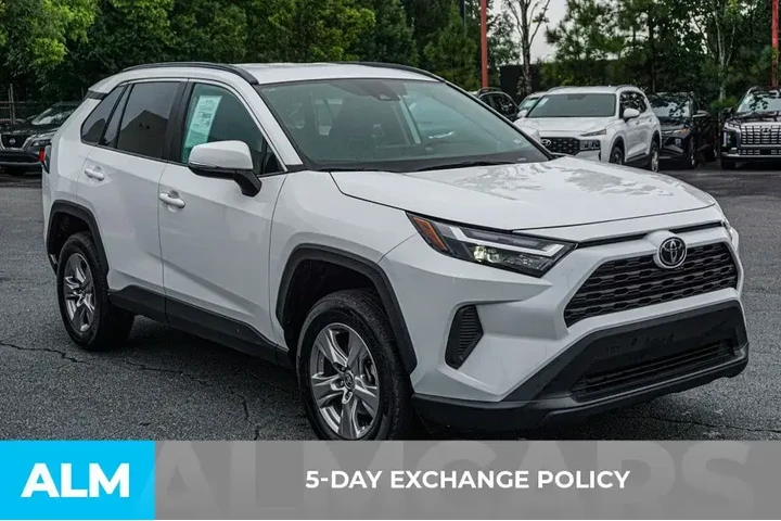 $26920 : Toyota RAV4 2024 XLE 4dr SUV image 4