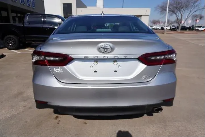 $30988 : Toyota Camry 2024 AWD XLE 4d image 5