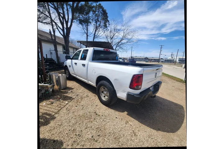 $12990 : 2020 RAM 1500 CLASSIC QUAD CA image 4