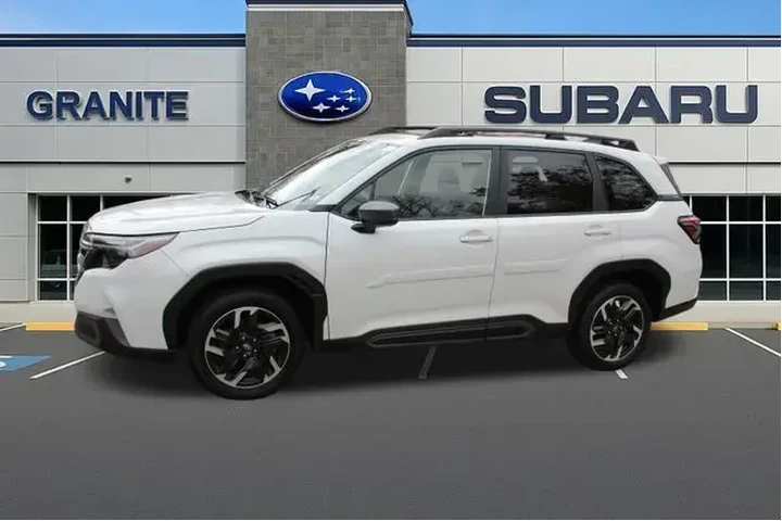 $34500 : Subaru Forester 2025 AWD Lim image 3