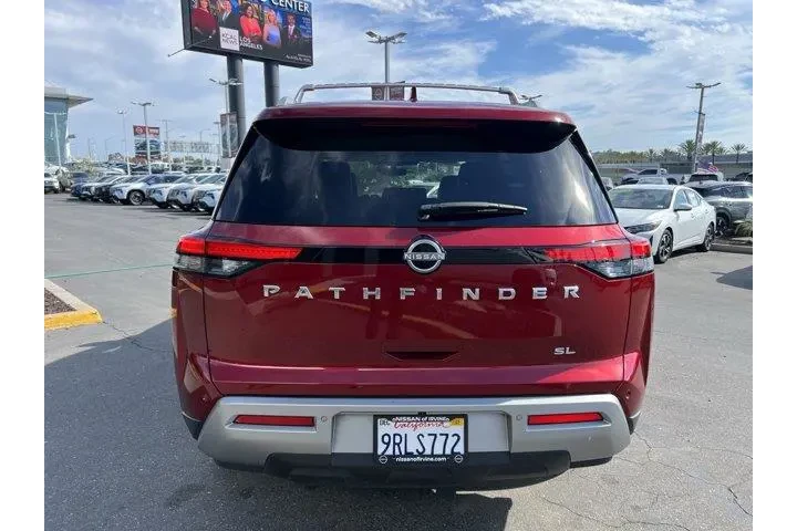 $30781 : Nissan Pathfinder 2023 SL 4d image 5