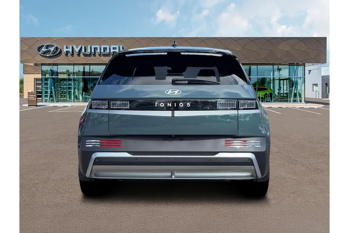 $35999 : Hyundai IONIQ 5 2026 SEL 4dr image 6
