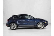 $21990 : Porsche Macan 2017 AWD S 4dr thumbnail