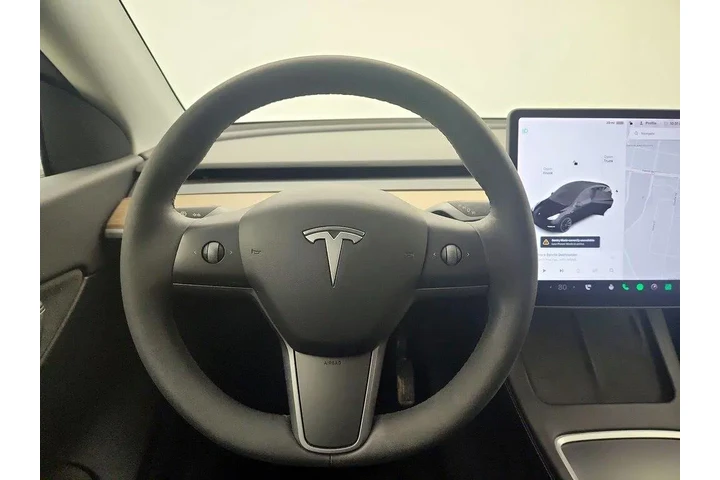 $28998 : Tesla Model Y 2021 AWD Long image 10