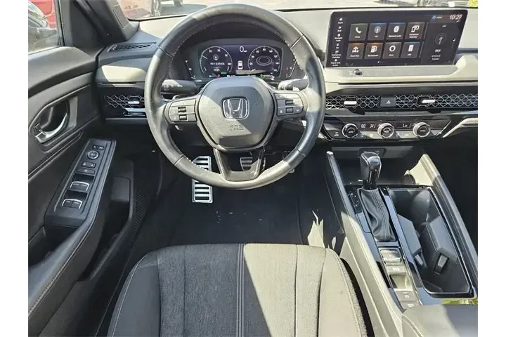 $26990 : Honda Accord Hybrid 2023 Spo image 6