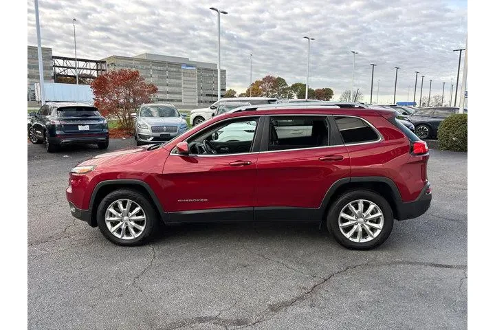$14985 : Jeep Cherokee 2017 4x4 Limit image 4