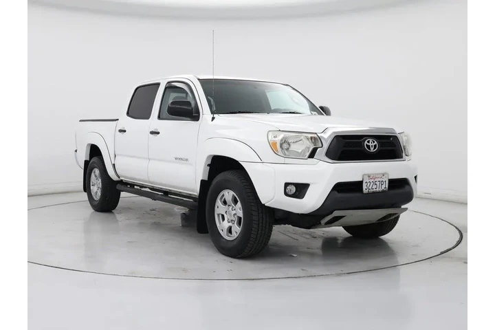 $26998 : Toyota Tacoma 2014 4x4 V6 4d image 1