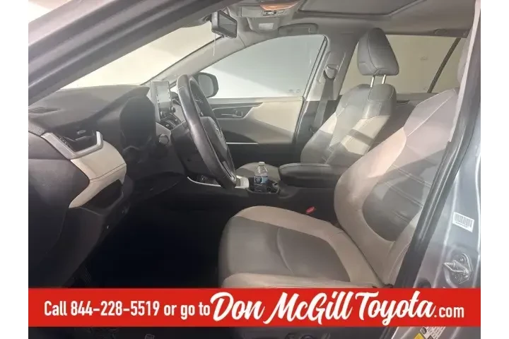 $21683 : Toyota RAV4 2019 Limited 4dr image 10