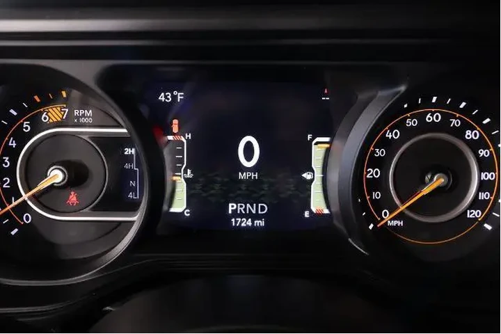 $32154 : Jeep Wrangler 2024 4x4 Sport image 4