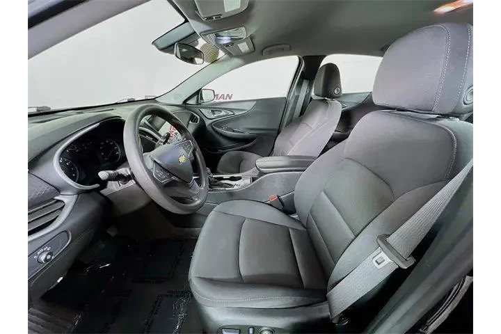 $20975 : Chevrolet Malibu 2024 LT 4dr image 10