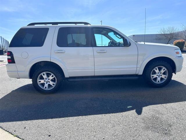 $8795 : 2010 Explorer XLT image 6