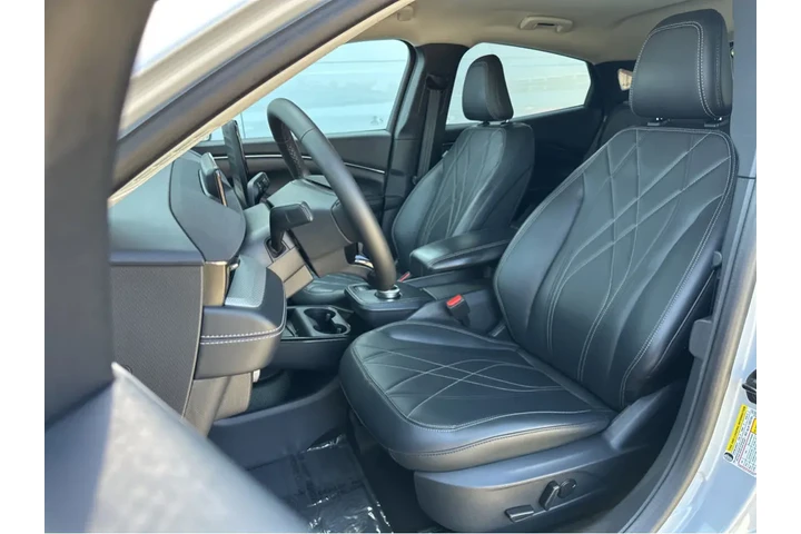 $25997 : 2022 Mustang Mach-E Select image 9