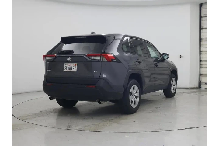 $30998 : Toyota RAV4 2024 LE 4dr SUV image 8
