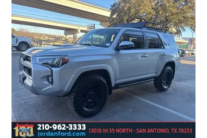$39591 : Toyota 4Runner 2023 4x4 TRD image 3