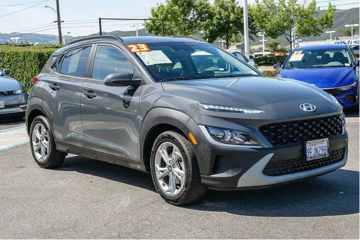 $20000 : Hyundai KONA 2023 SEL 4dr Cr image 3
