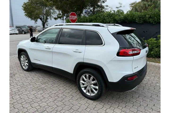 $7900 : JEEP CHEROKEE LIMITED image 6