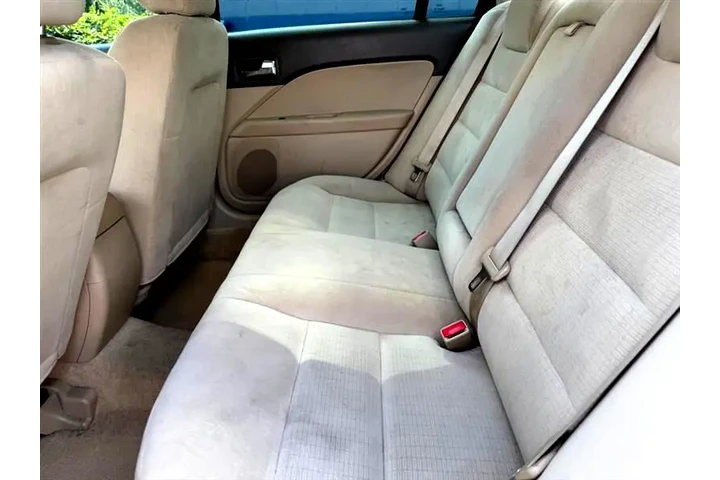 $4525 : 2008 Fusion image 10