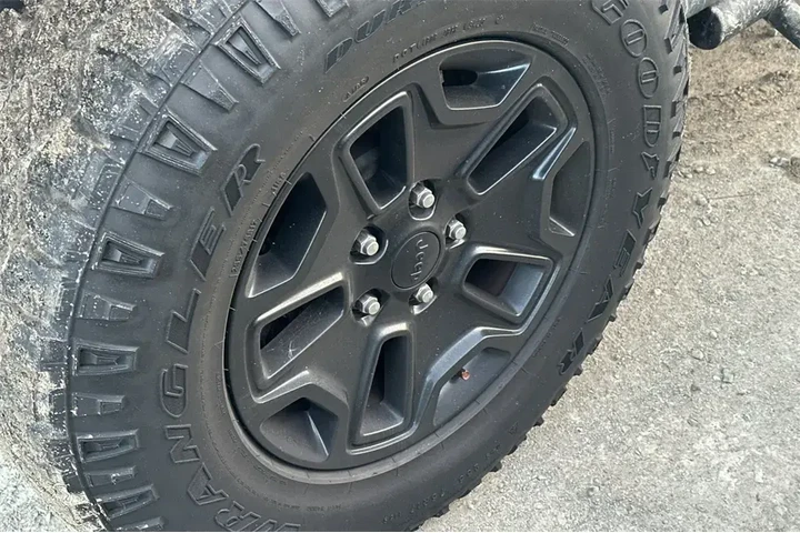 $20486 : Jeep Wrangler Unlimited 2016 image 8