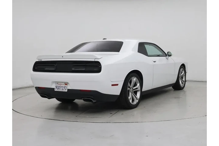 $29998 : Dodge Challenger 2022 R/T 2d image 8