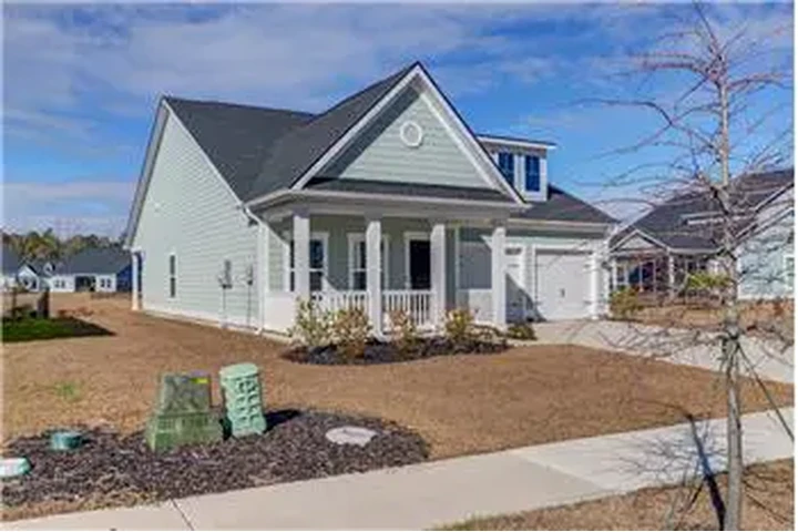 $3200 : Rental property with 4 bedro image 4