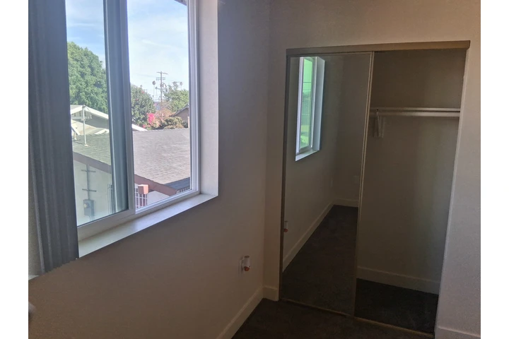 $900 : Recamara image 2