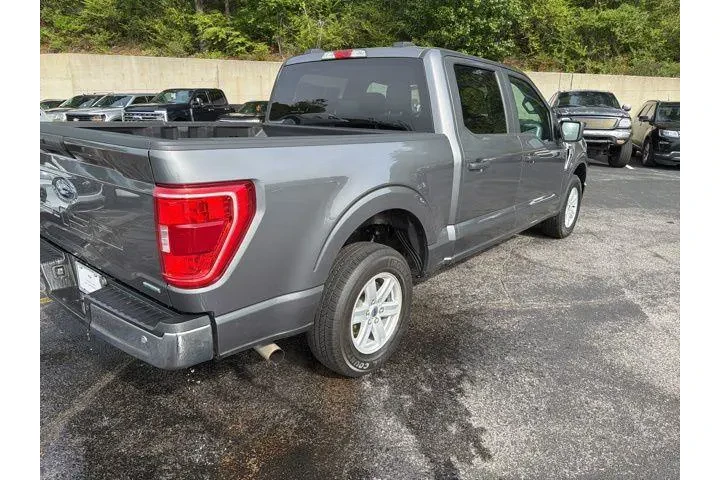 $30990 : Ford F-150 2023 4x2 XL 4dr S image 6