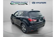 $13717 : Mitsubishi Outlander Sport 2 thumbnail