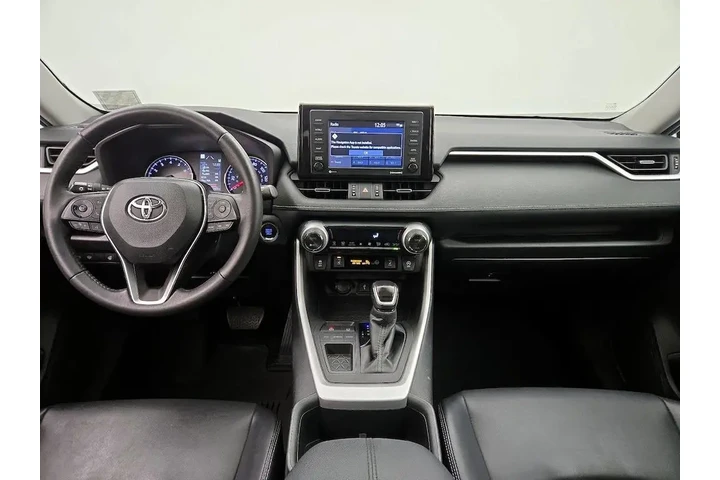 $22998 : Toyota RAV4 2021 AWD XLE 4dr image 9