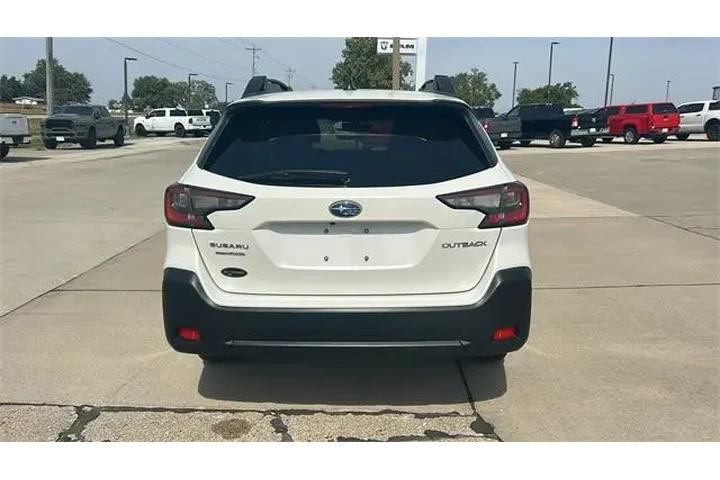 $29990 : Subaru Outback 2025 AWD Prem image 4