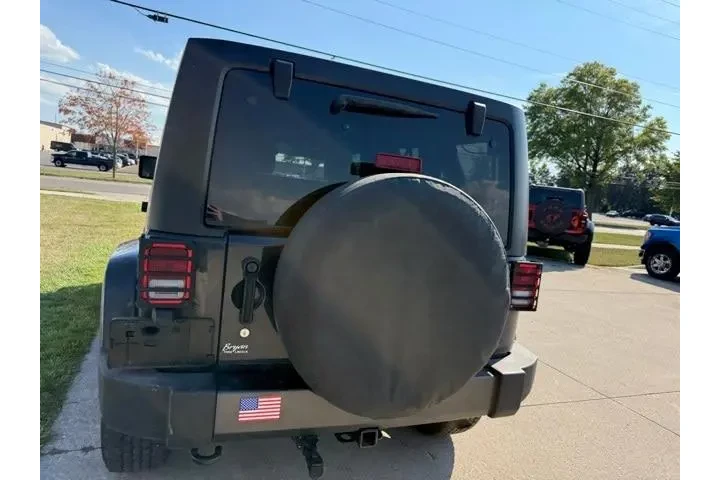 $18821 : Jeep Wrangler Unlimited 2017 image 6