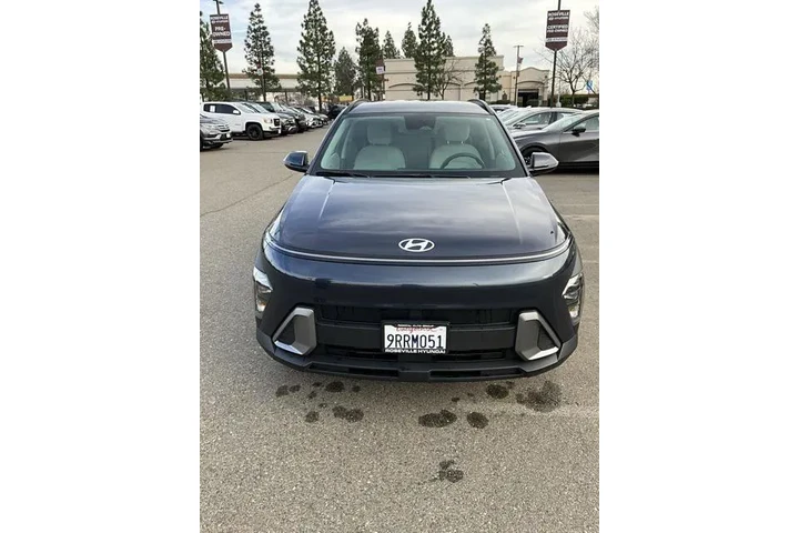 $21992 : Hyundai KONA 2025 AWD SEL 4d image 1