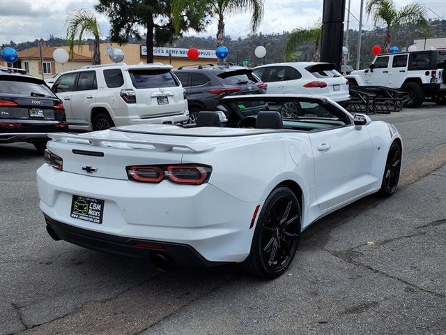 $29995 : 2019 Camaro image 8