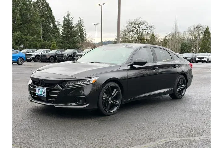 $22995 : Honda Accord 2022 Sport 4dr image 8