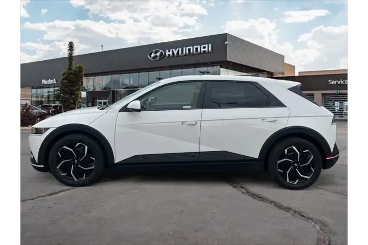 $28477 : Hyundai IONIQ 5 2023 AWD SEL image 2