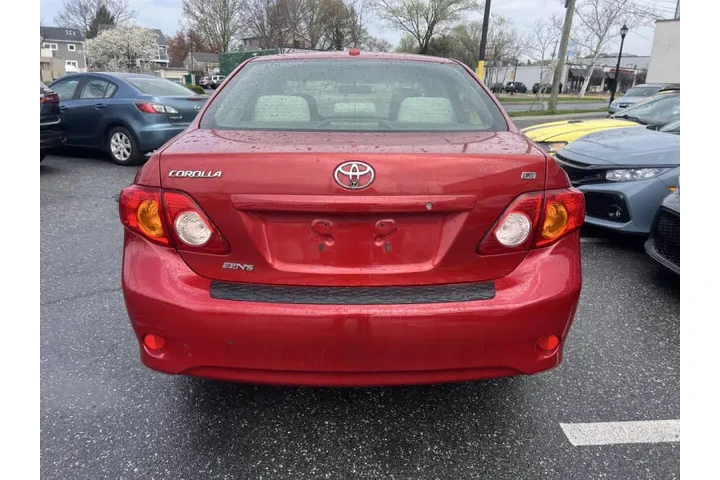 $7900 : 2010 Corolla LE image 7