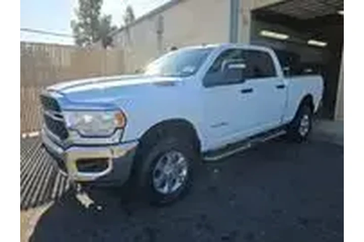 $39950 : Ram 2500 2024 4x4 Big Horn 4 image 1