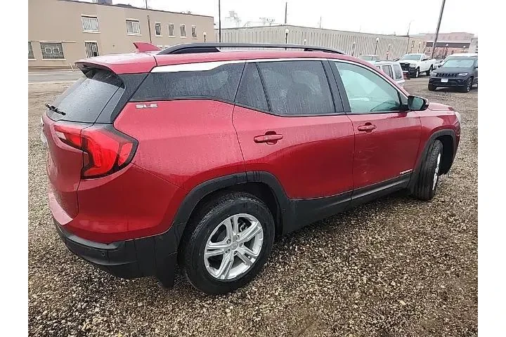 $20998 : GMC Terrain 2020 SLE 4dr SUV image 5