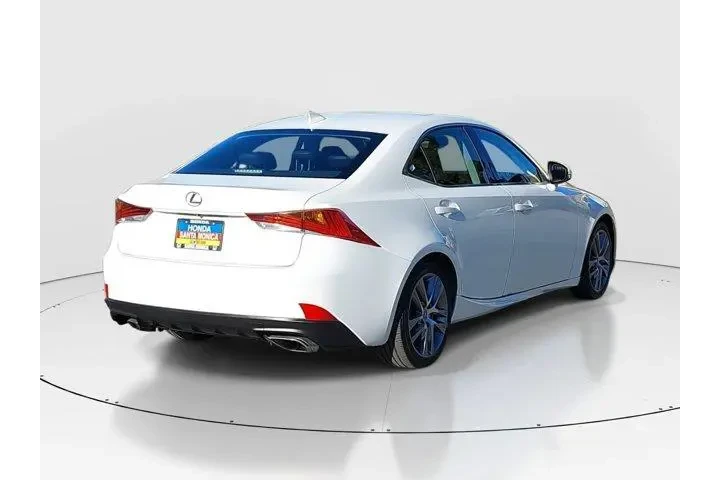 $24185 : Lexus IS 300 2020 4dr Sedan image 5