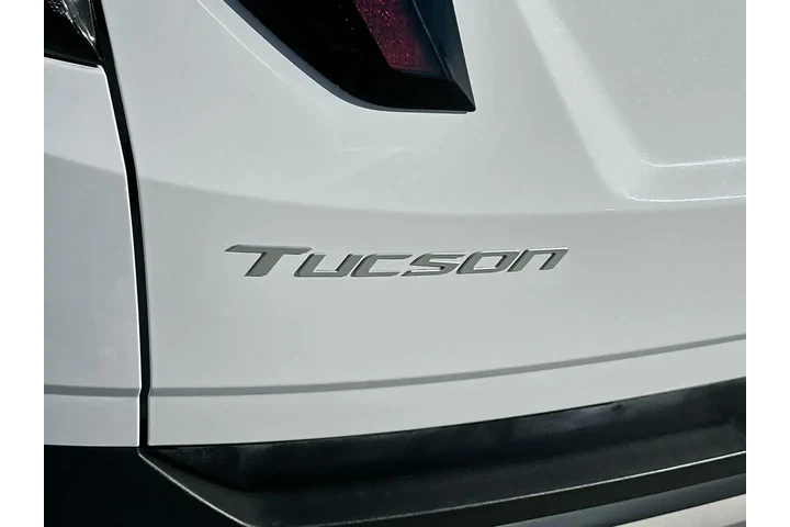 $23490 : Hyundai TUCSON 2025 SEL Conv image 10