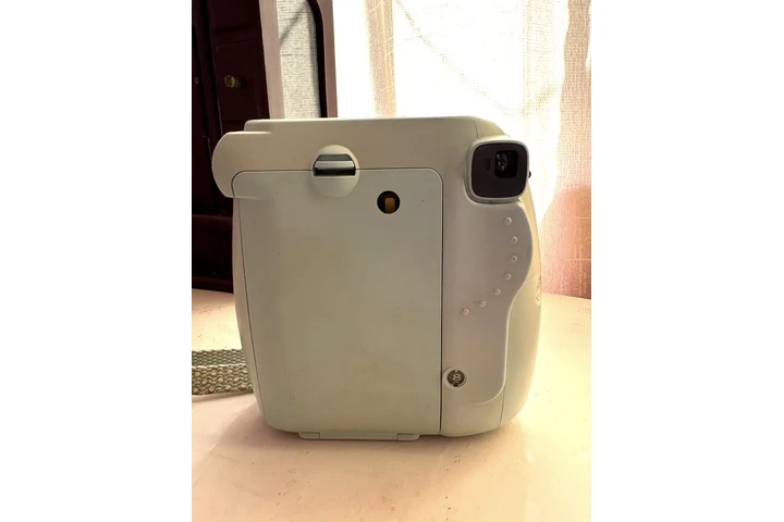 $500 : cámara instax mini image 1