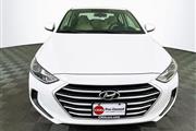 $14082 : PRE-OWNED 2018 HYUNDAI ELANTR thumbnail