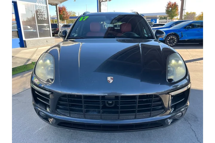 2017 Macan S image 2