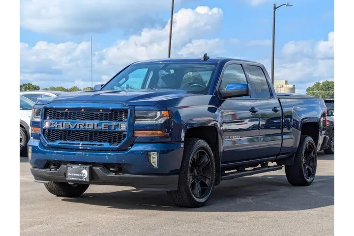 $16954 : 2018 Silverado 1500 LT Z71 image 8