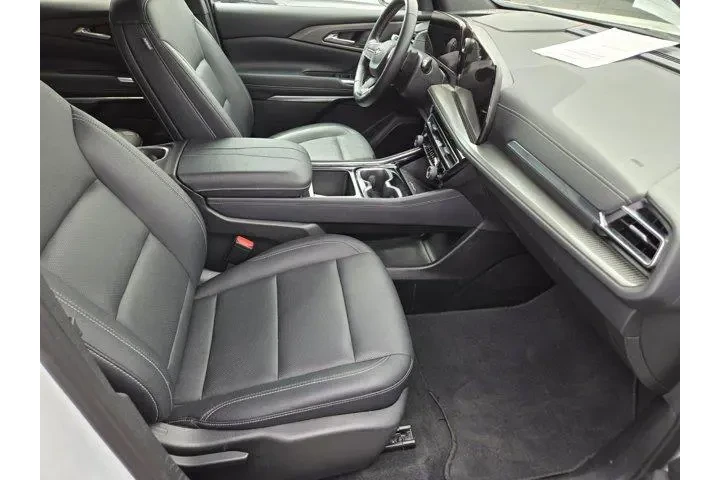 $37991 : Chevrolet Traverse 2025 LT 4 image 3