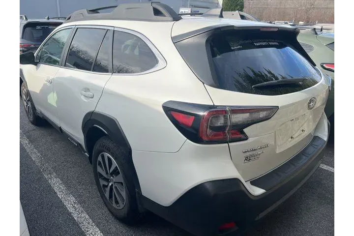 $32500 : Subaru Outback 2025 AWD Prem image 4