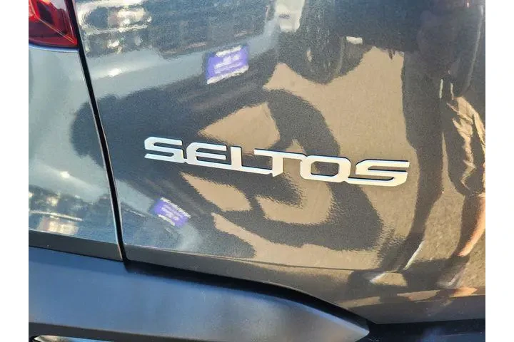 $24449 : Kia Seltos 2024 EX 4dr SUV image 7