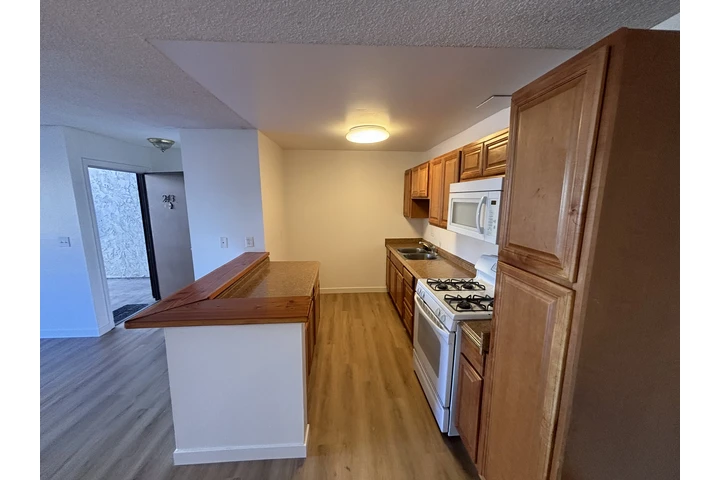 $2600 : condo for rent image 6