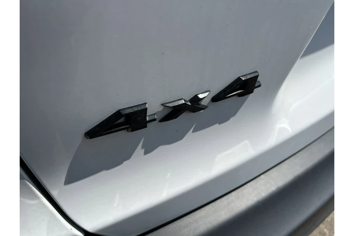 $25688 : Jeep Cherokee 2023 4x4 Altit image 8